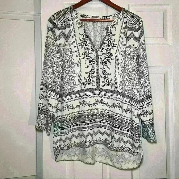 Rose + Olive Long Sleeve Blouse - Picture 1 of 6